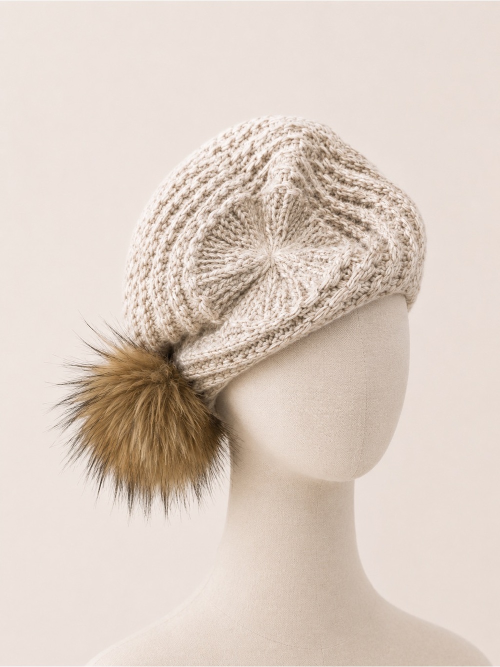 Vintage Starling Cream Knit Hat with Tan Leather Tag